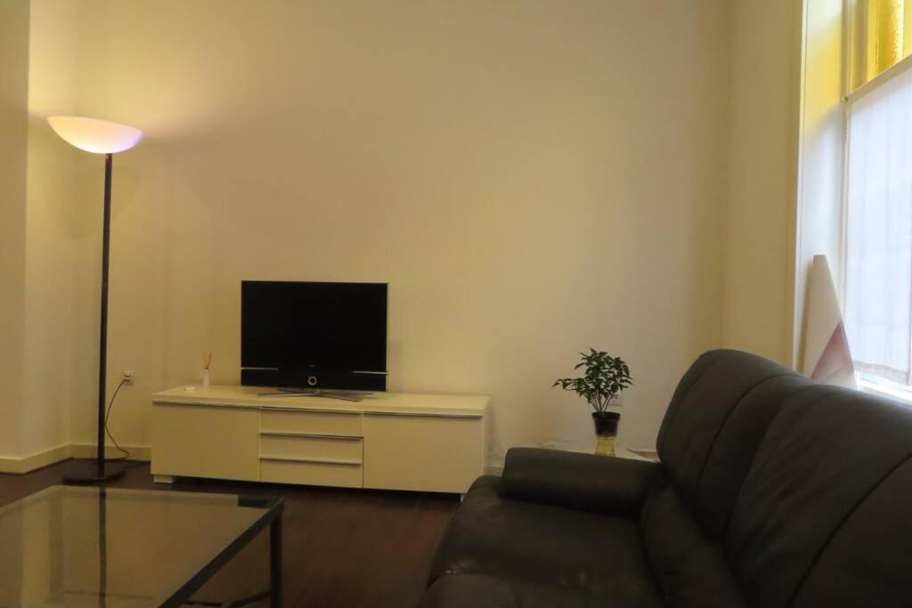 Down Town Apartment Eindhoven Exterior foto